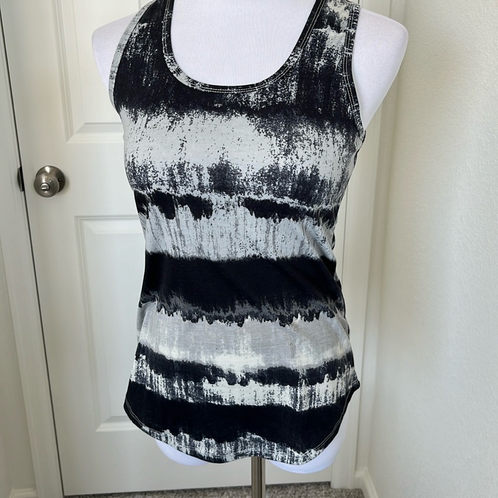 NWT LuLaRoe Tank Top XS 2-4 Black Gray Ivory Abstract Stripe Sleeveless
